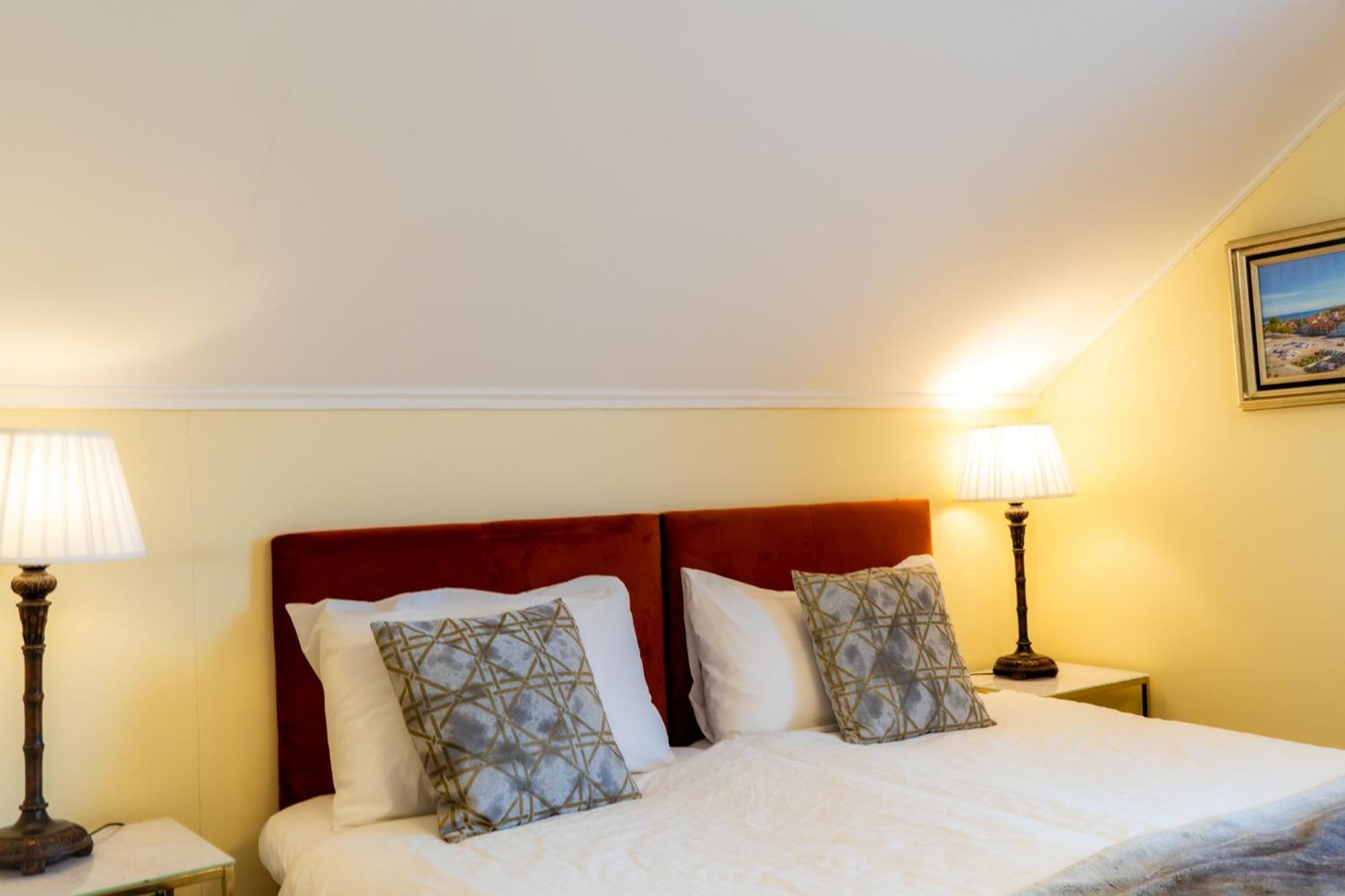 Vaenerport Lakefront Hotell Mariestad Buitenkant foto