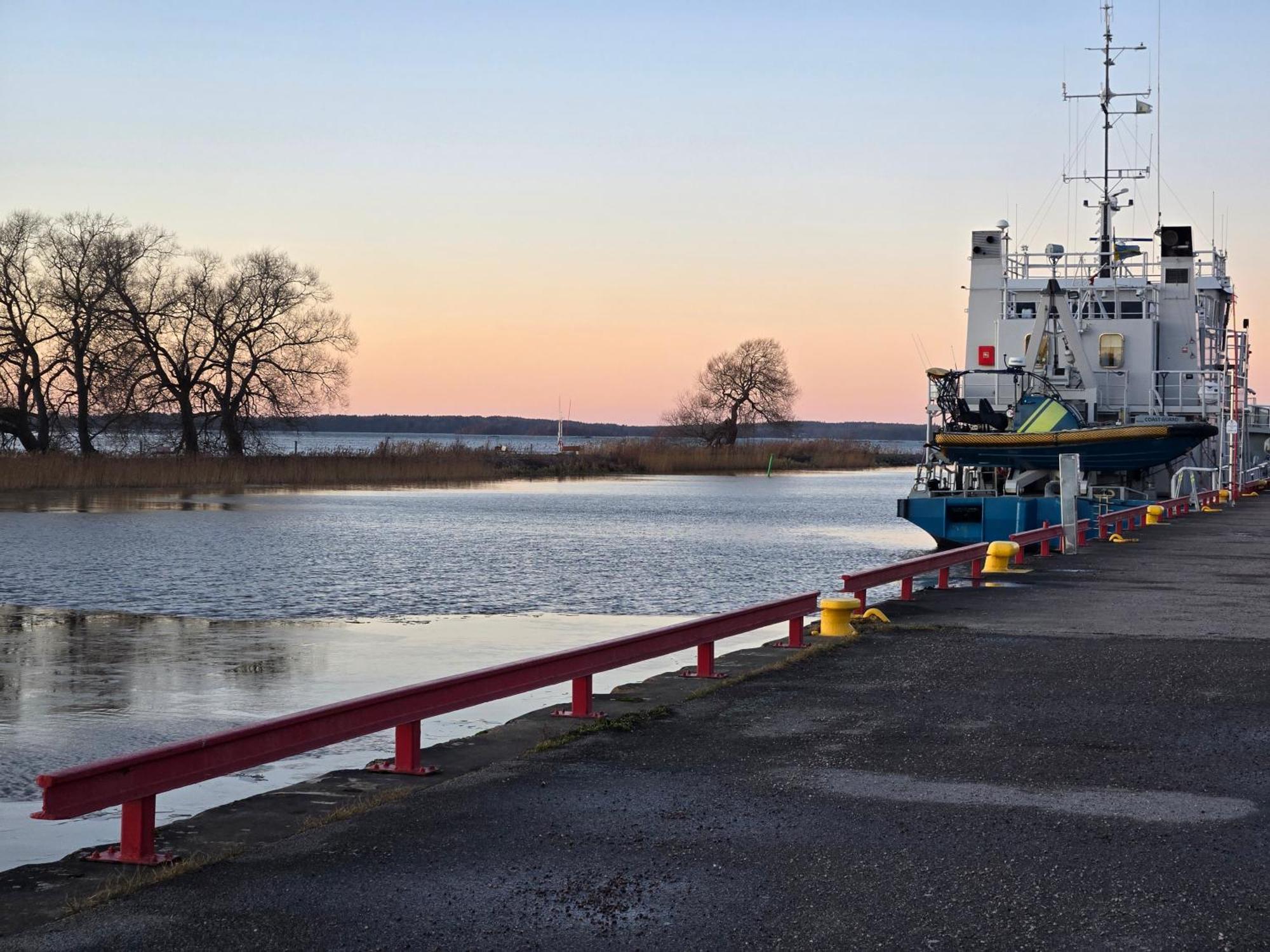 Vaenerport Lakefront Hotell Mariestad Buitenkant foto