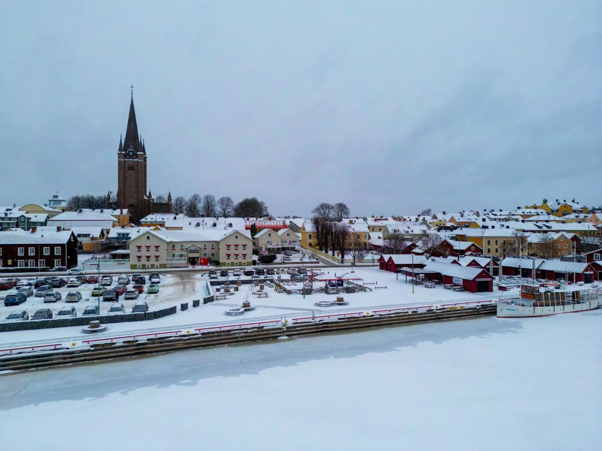 Vaenerport Lakefront Hotell Mariestad Buitenkant foto