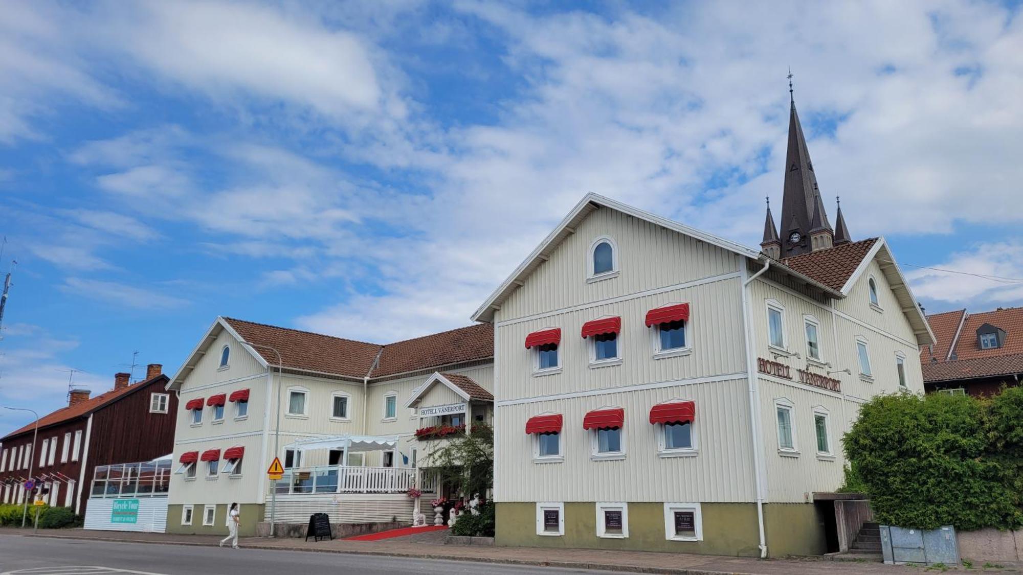 Vaenerport Lakefront Hotell Mariestad Buitenkant foto