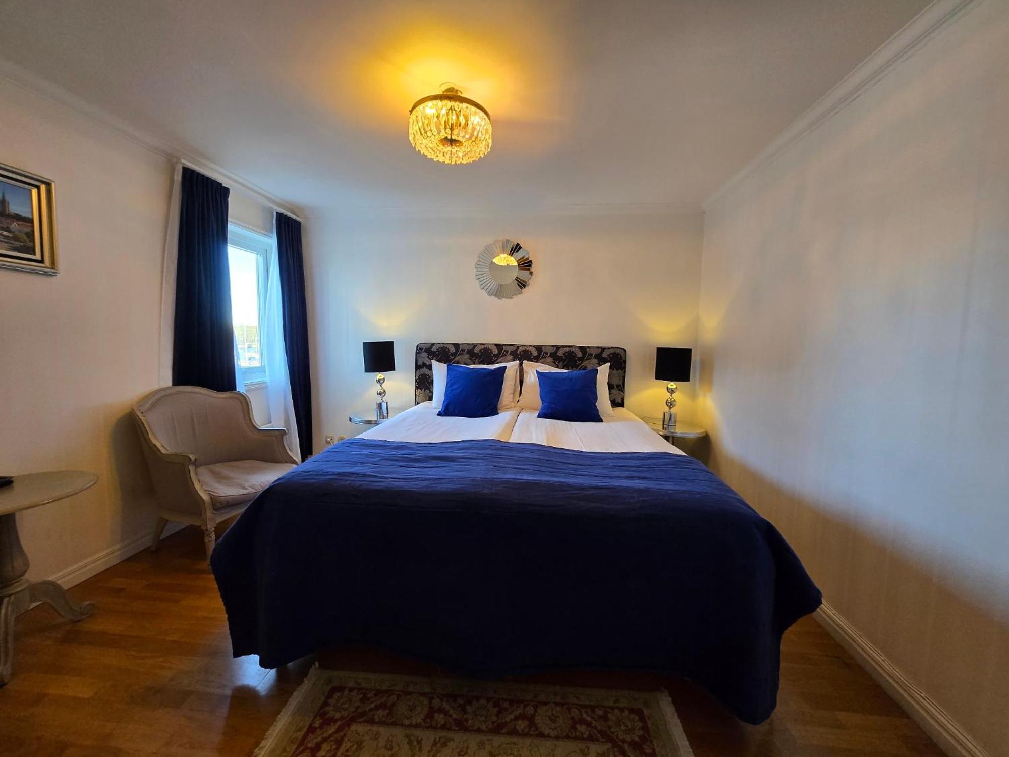 Vaenerport Lakefront Hotell Mariestad Buitenkant foto