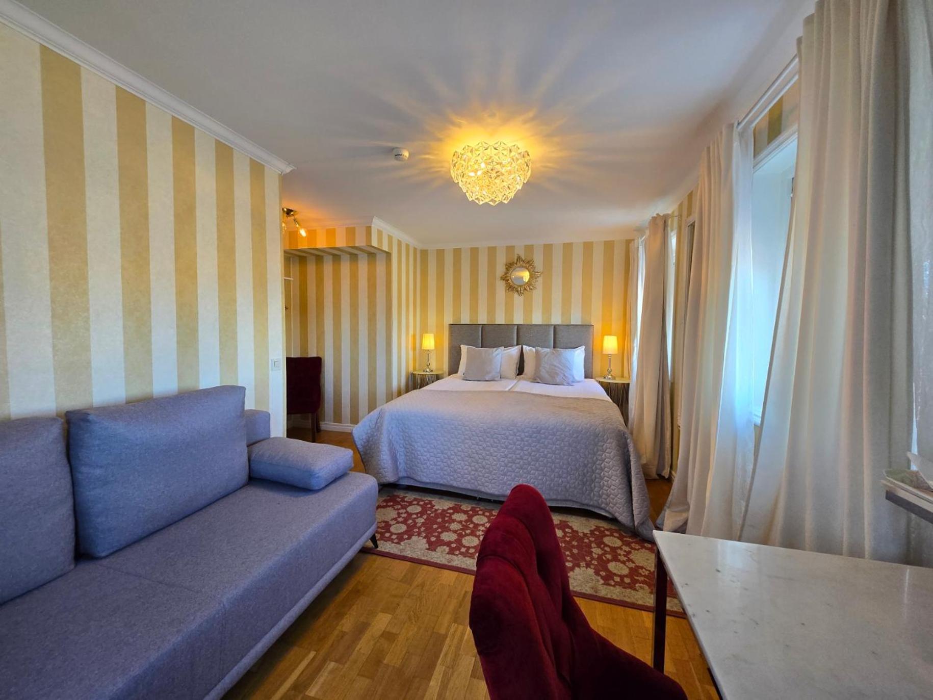Vaenerport Lakefront Hotell Mariestad Buitenkant foto