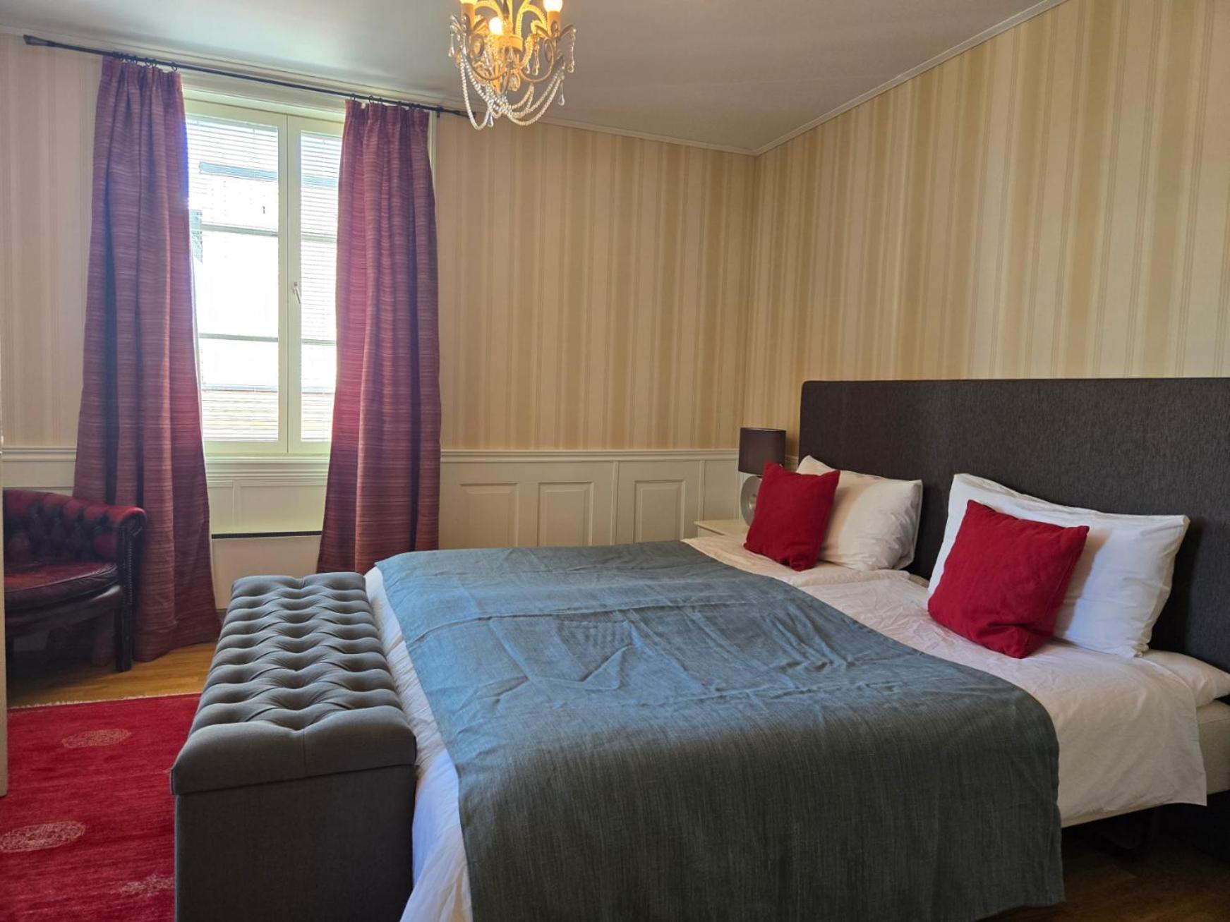 Vaenerport Lakefront Hotell Mariestad Buitenkant foto
